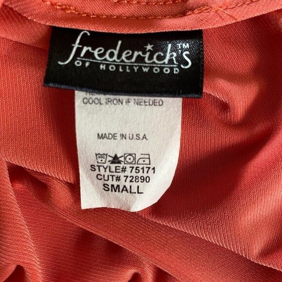 Fredericks of Hollywood Top Womens Small Peach Draped Blouse Career Sleeveless - Picture 2 of 10